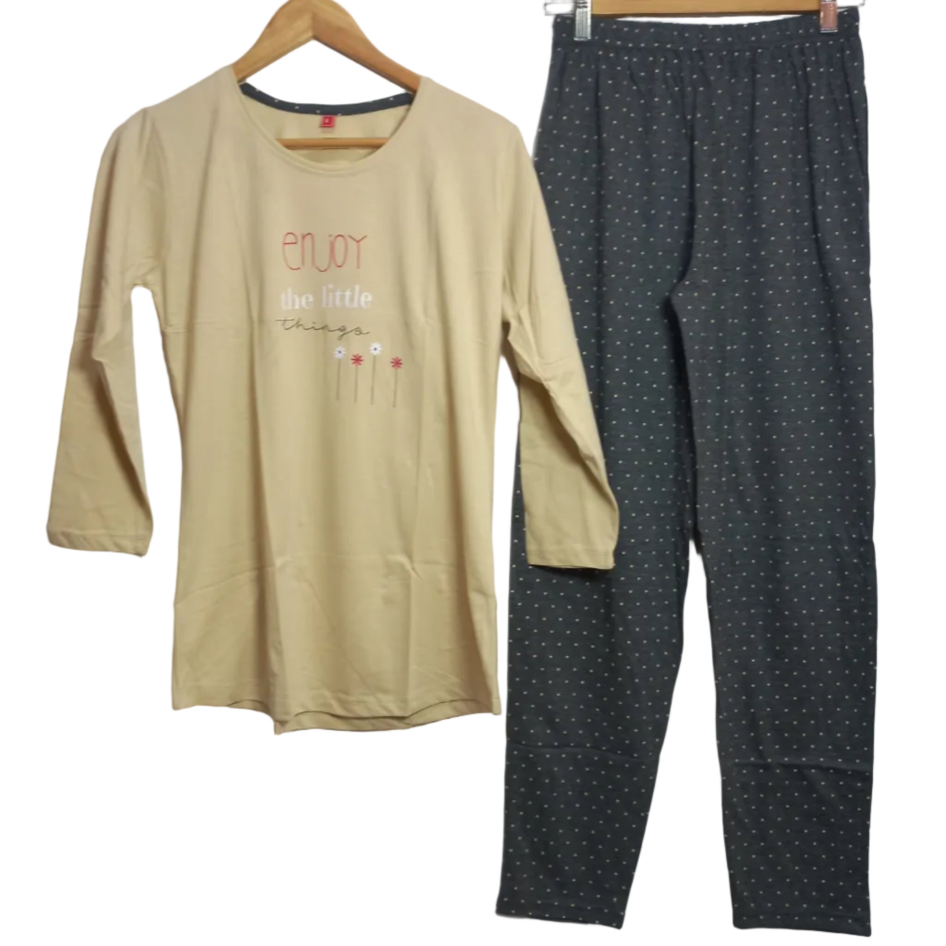 Comfortable pajama set for women