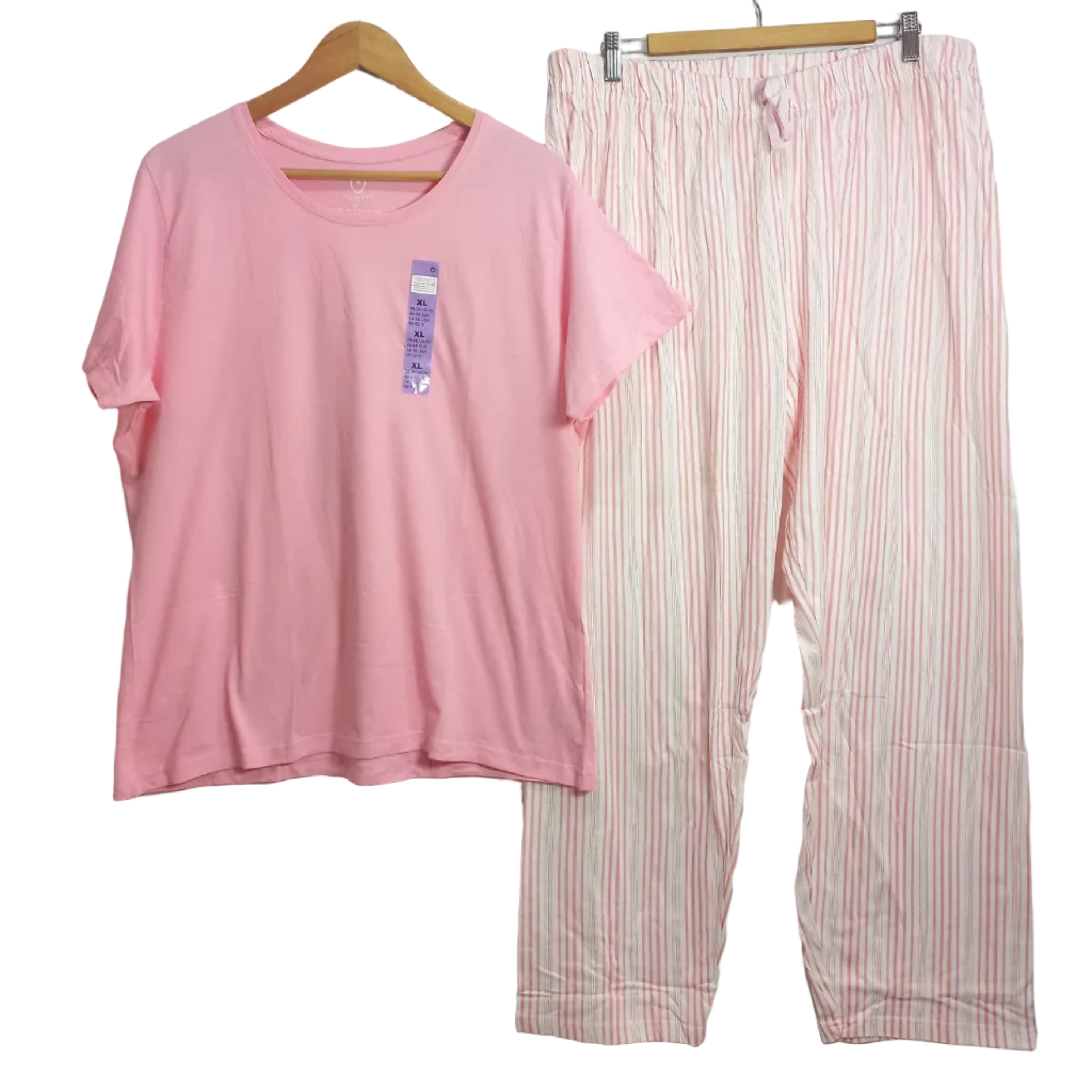 Printed fabric detail of Primark sleepwear – MissClassy