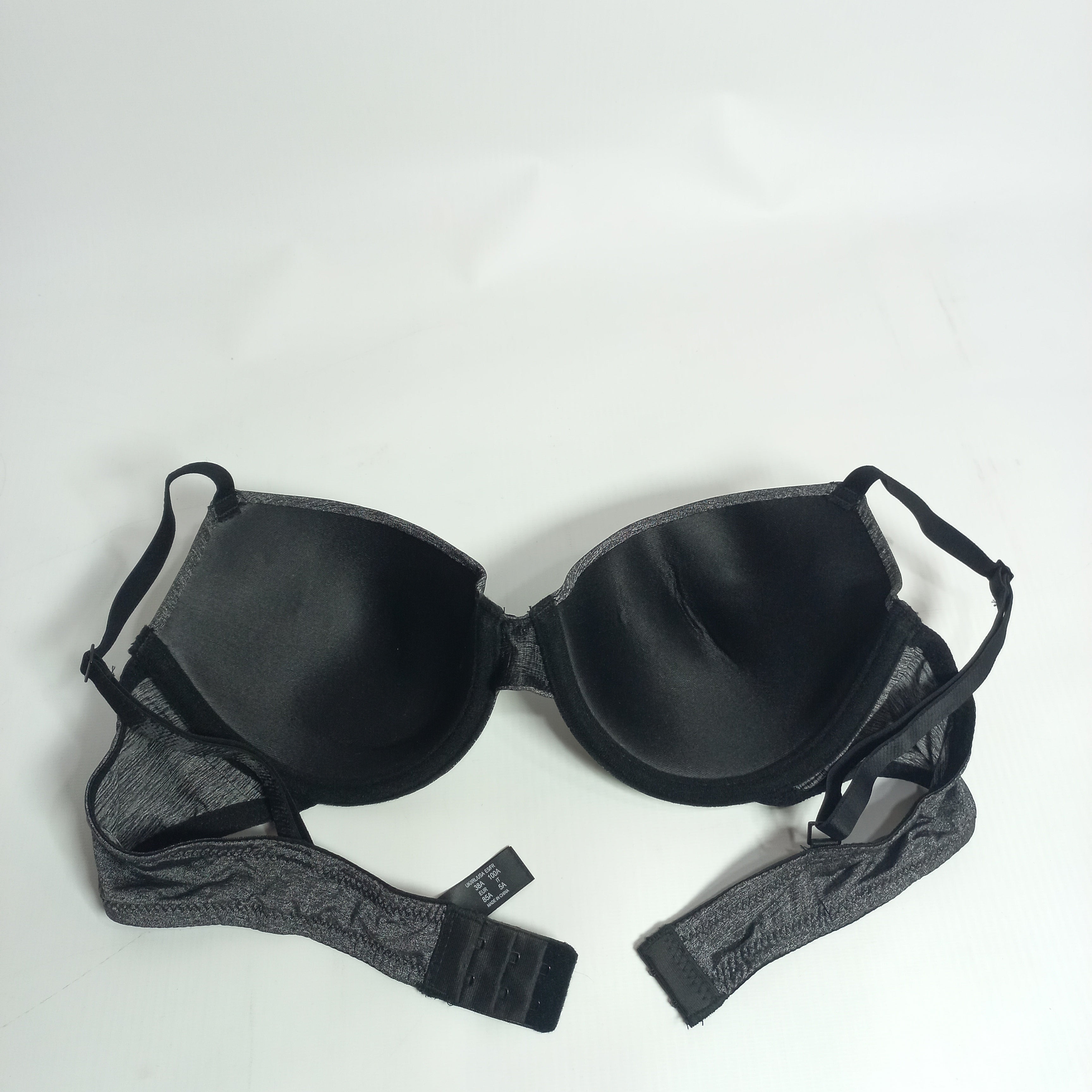 Soft lightweight T shirt bra