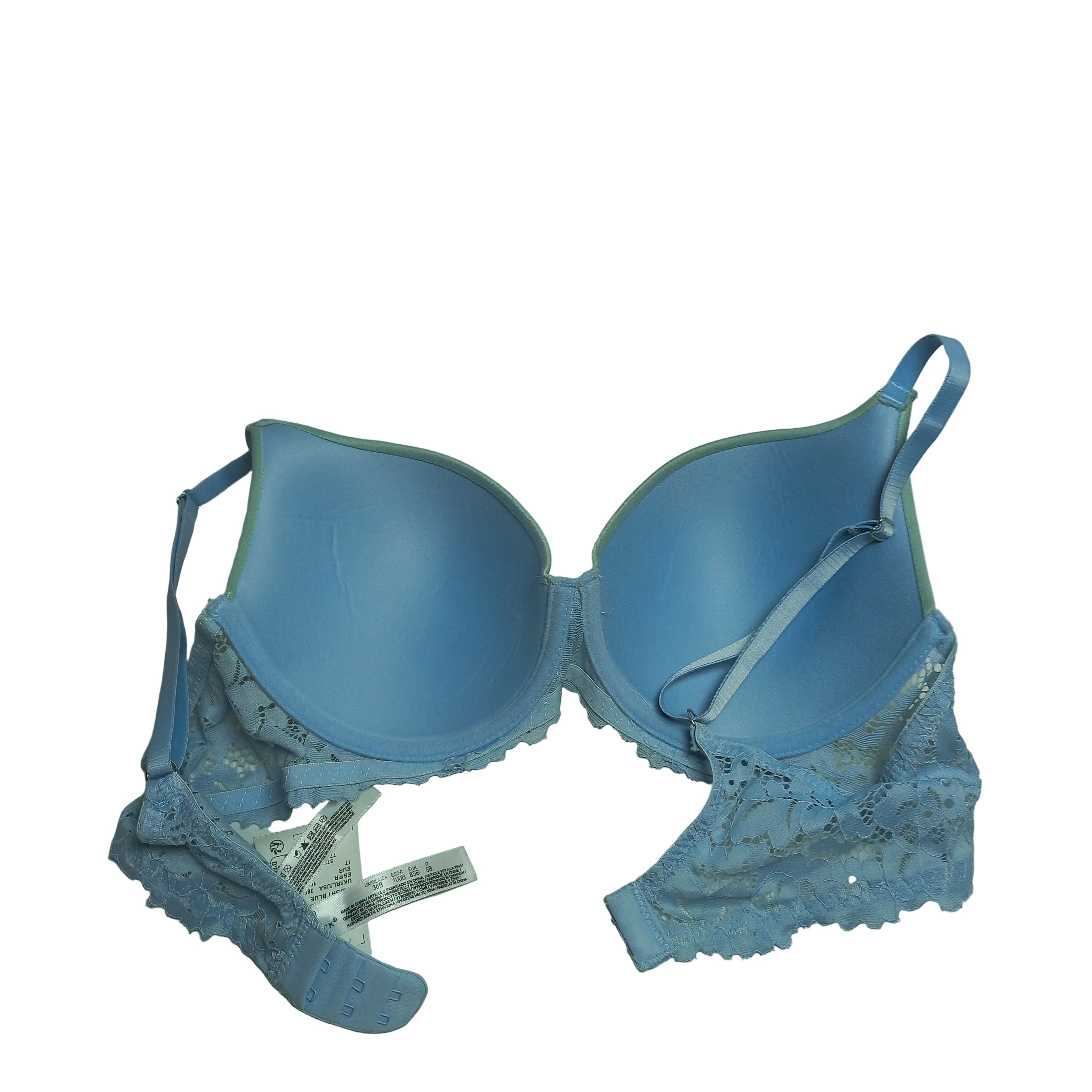 Back view showing flat seamless design