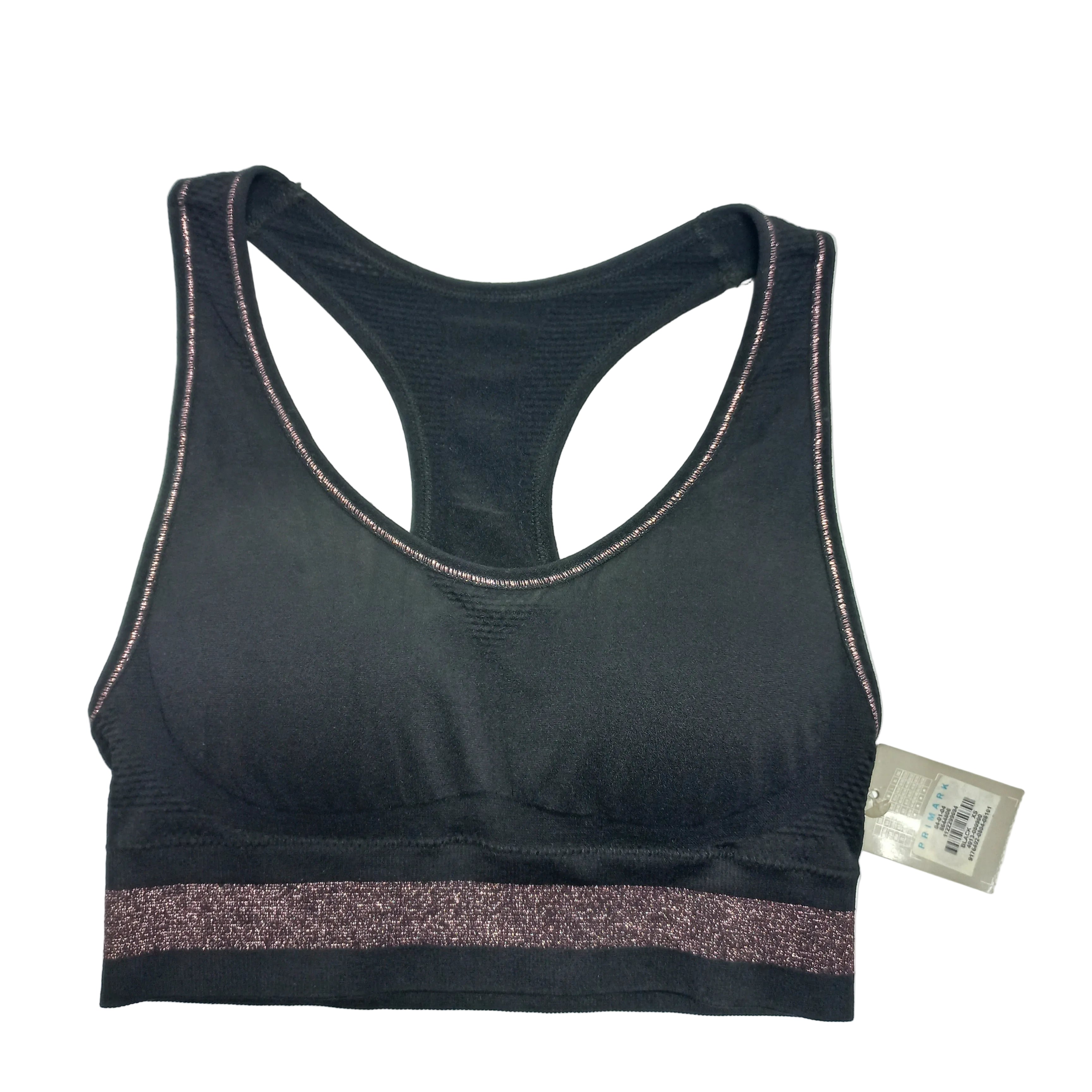 Removable padding detail on black sports bra XS - MissClassy
